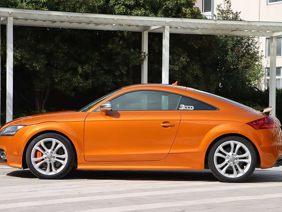 Audi TTS