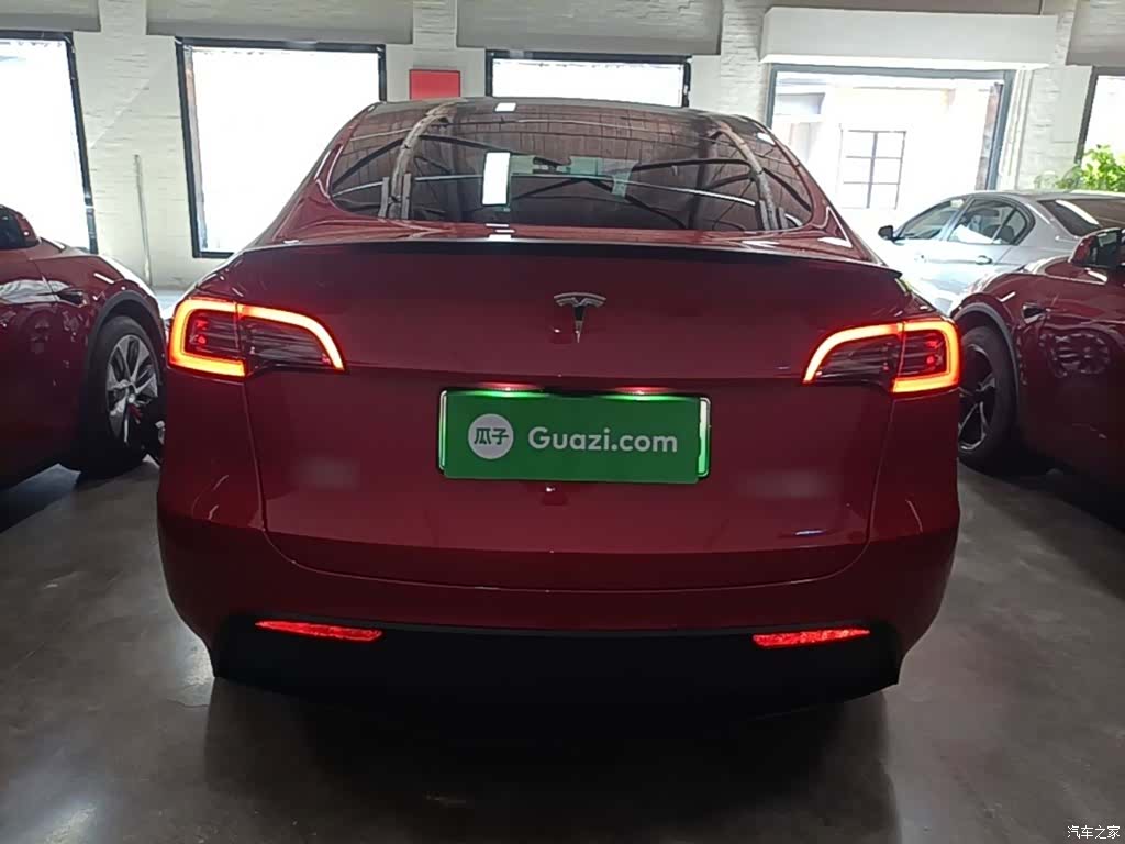 Tesla Model Y, 2021 6