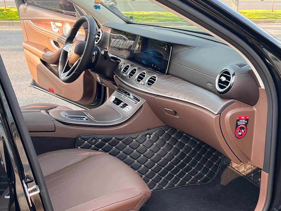 Mercedes-Benz E-class Mercedes-Benz E-class