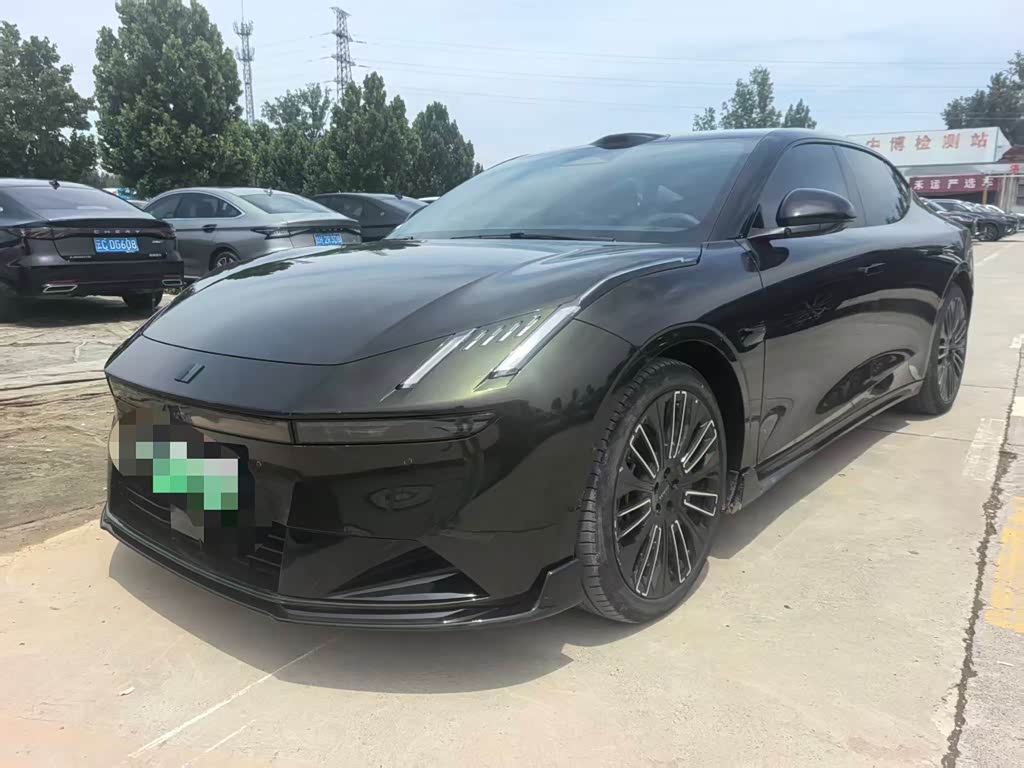 Lynk & Co 10