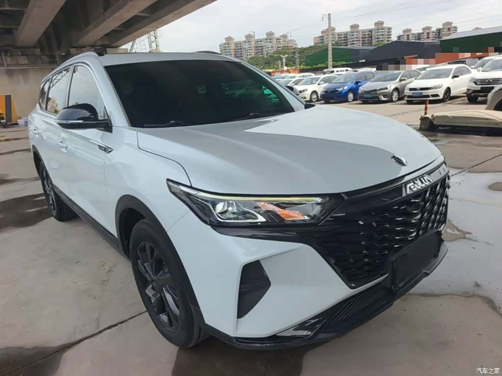 DongFeng AX7, 2022 4