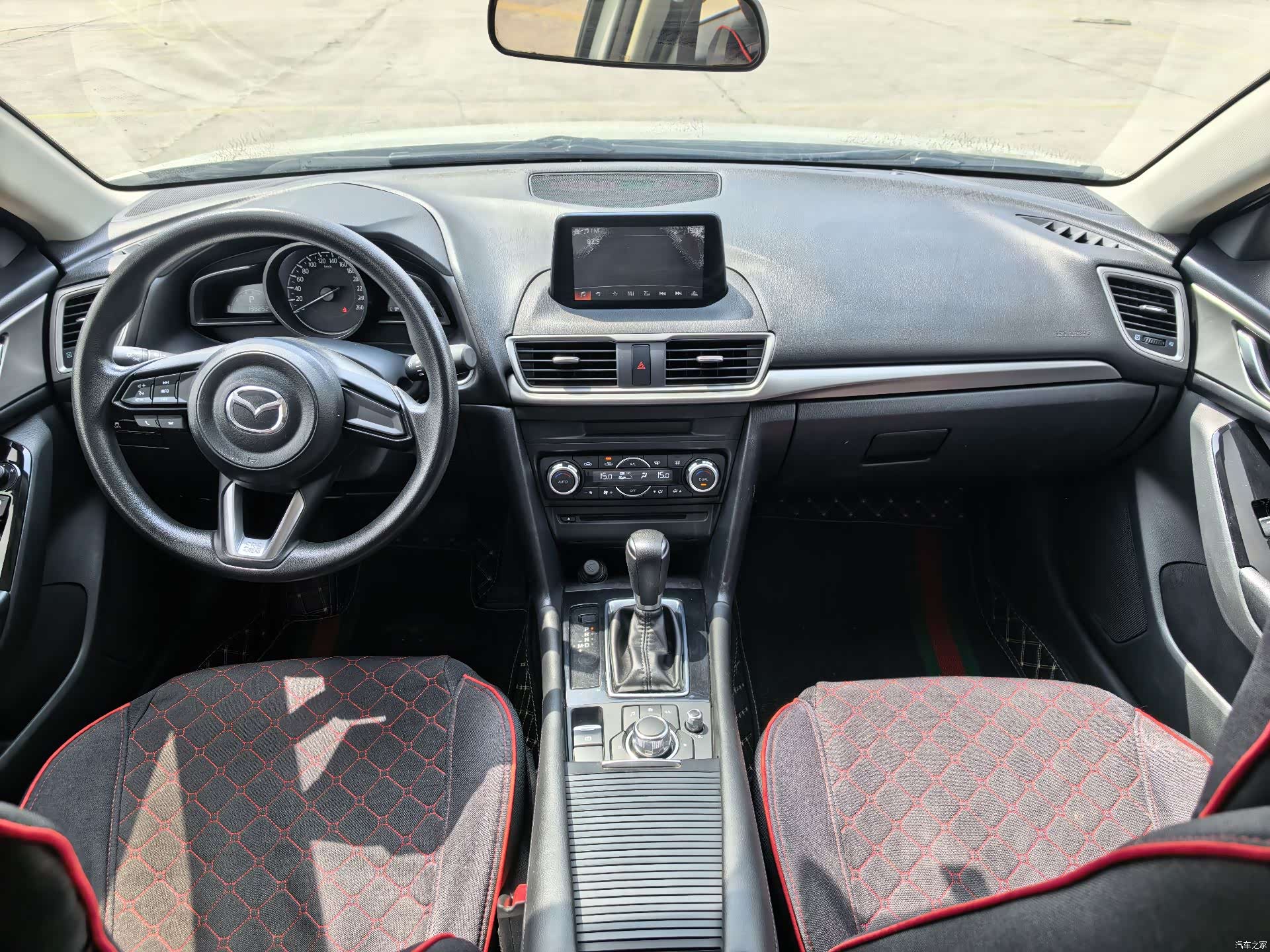 Mazda Mazda3, 2018 4