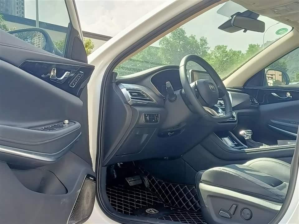 Changan Yidong DT