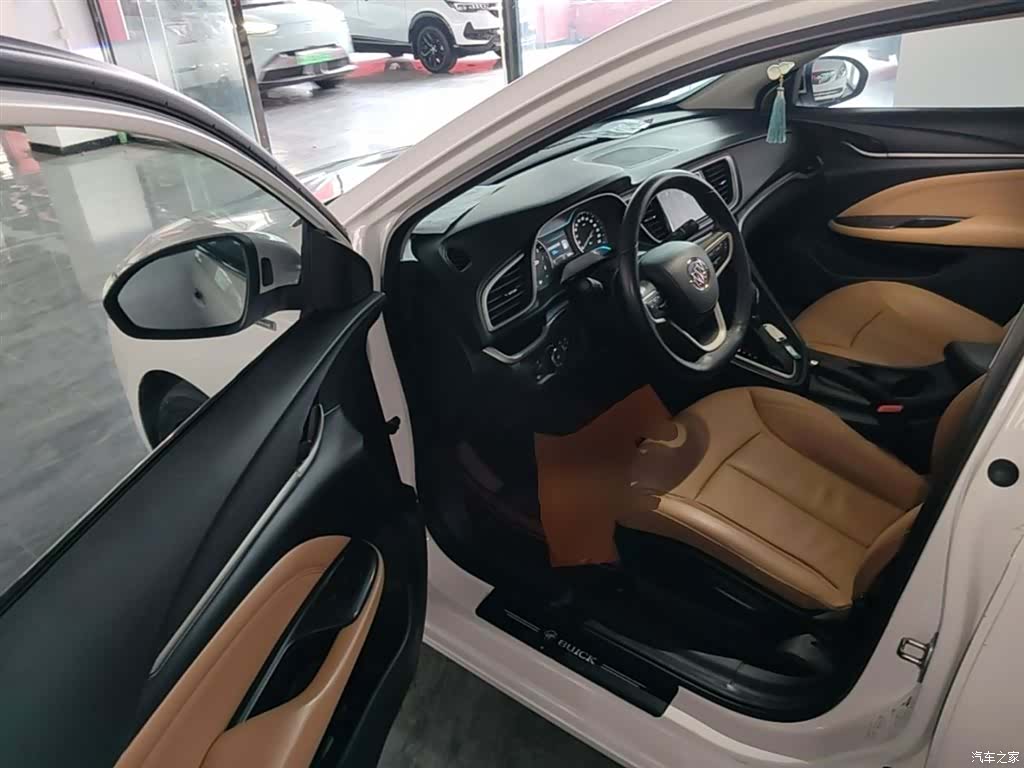 Buick V, 2019 16