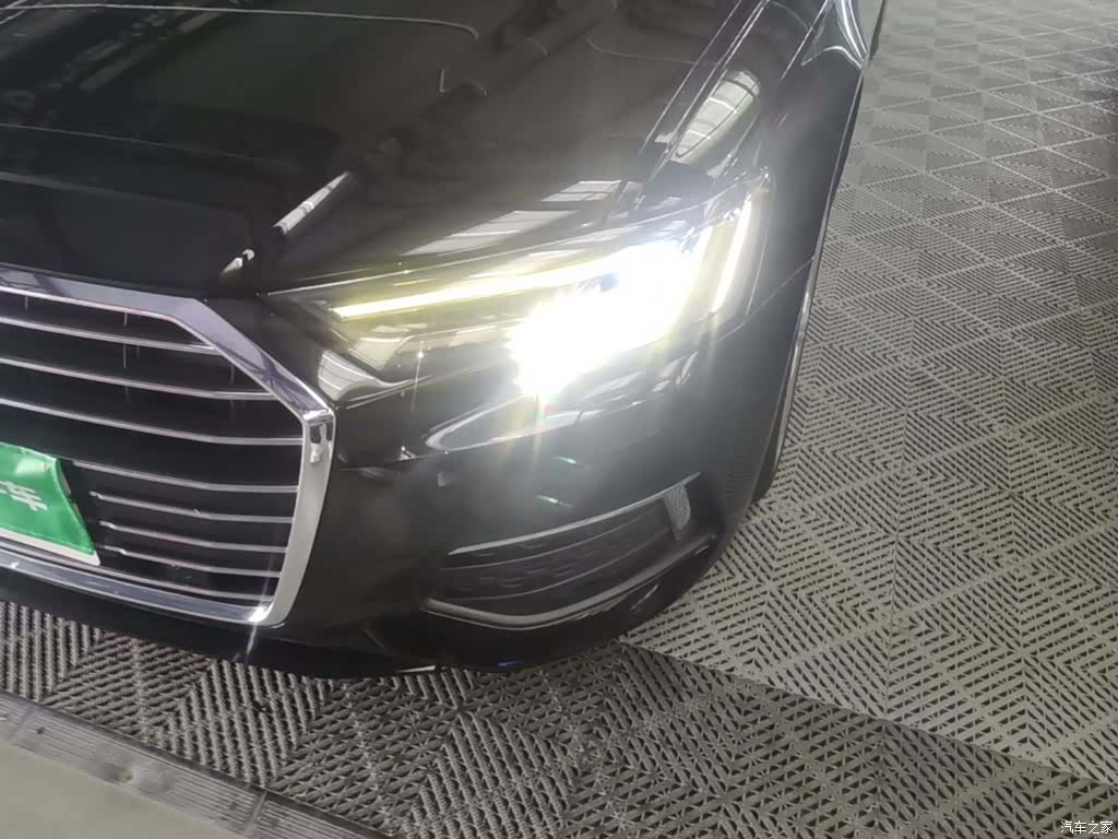 Audi A6L, 2019 24