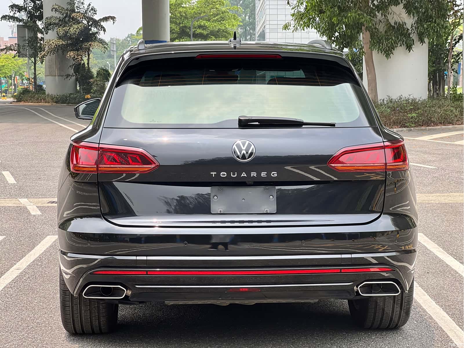 Volkswagen Touareg, 2021 все фото