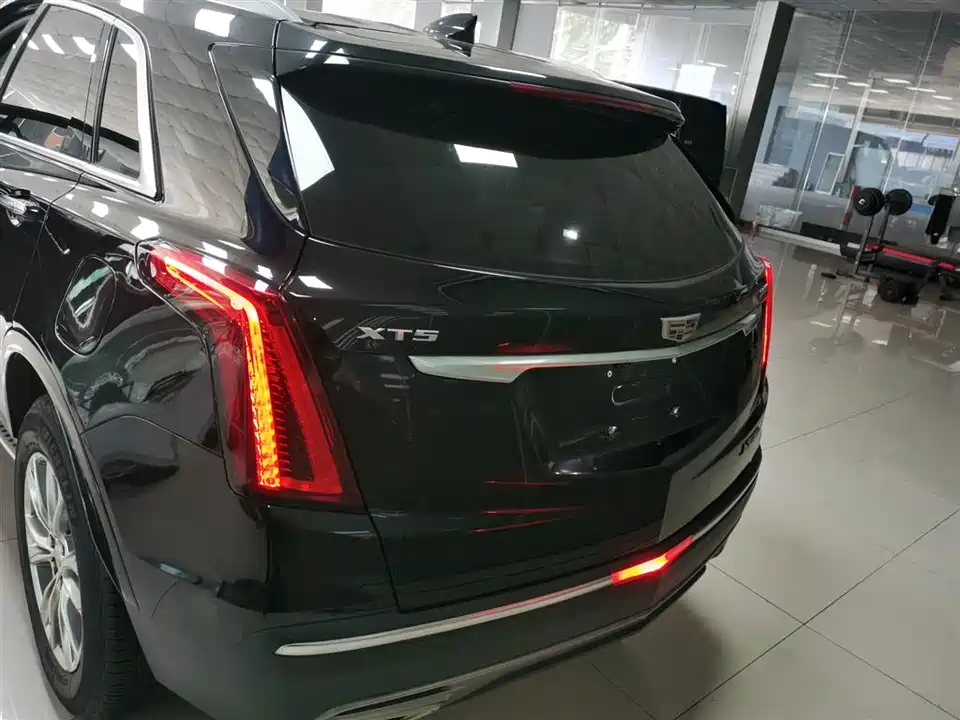 Cadillac XT5