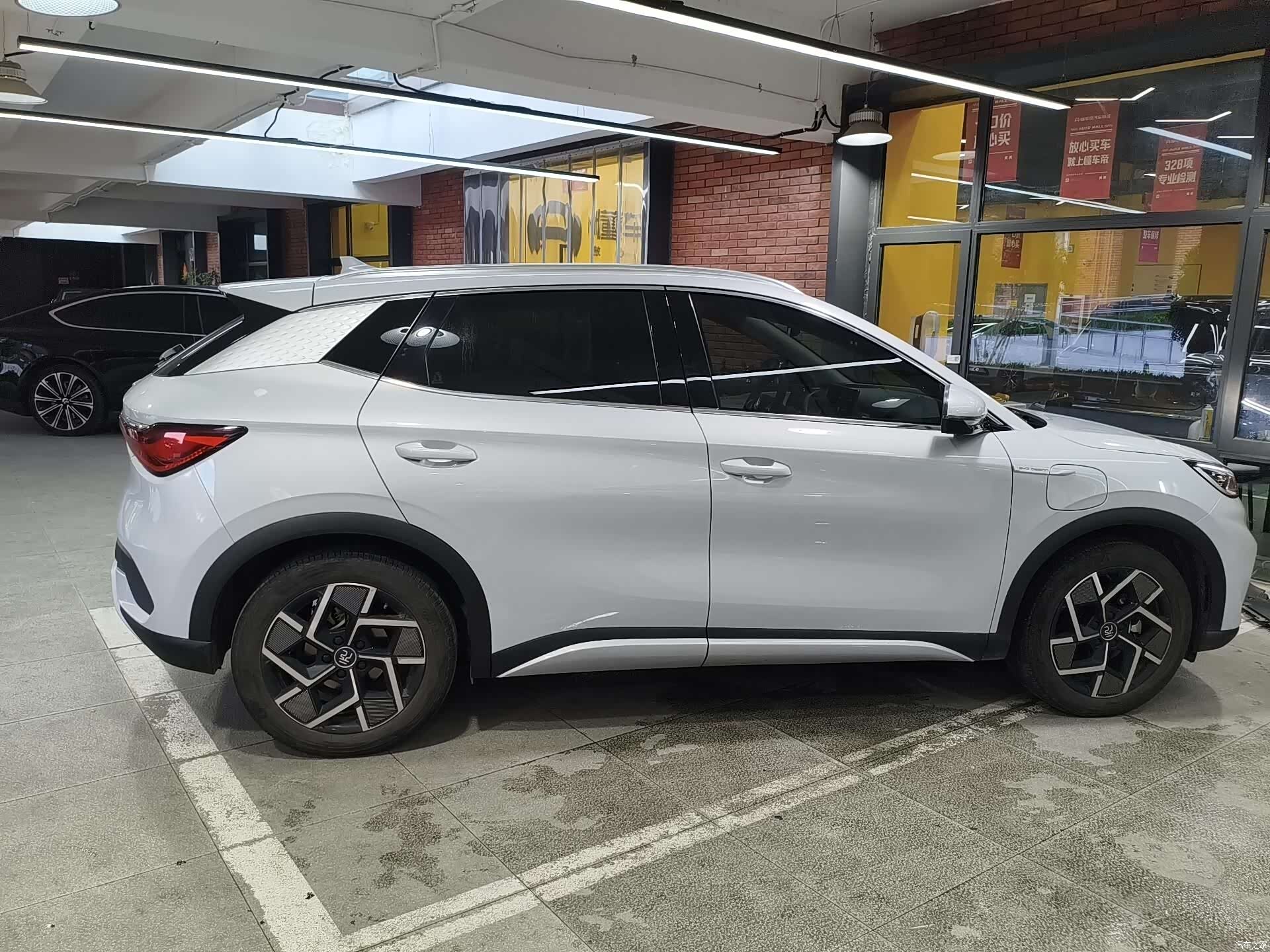 BYD Yuan, 2023 все фото