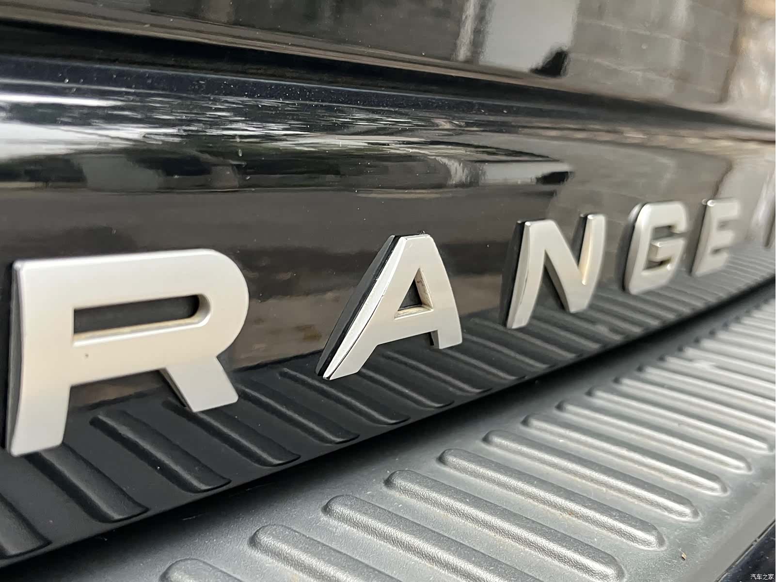 Land Rover Range Rover, 2011 9