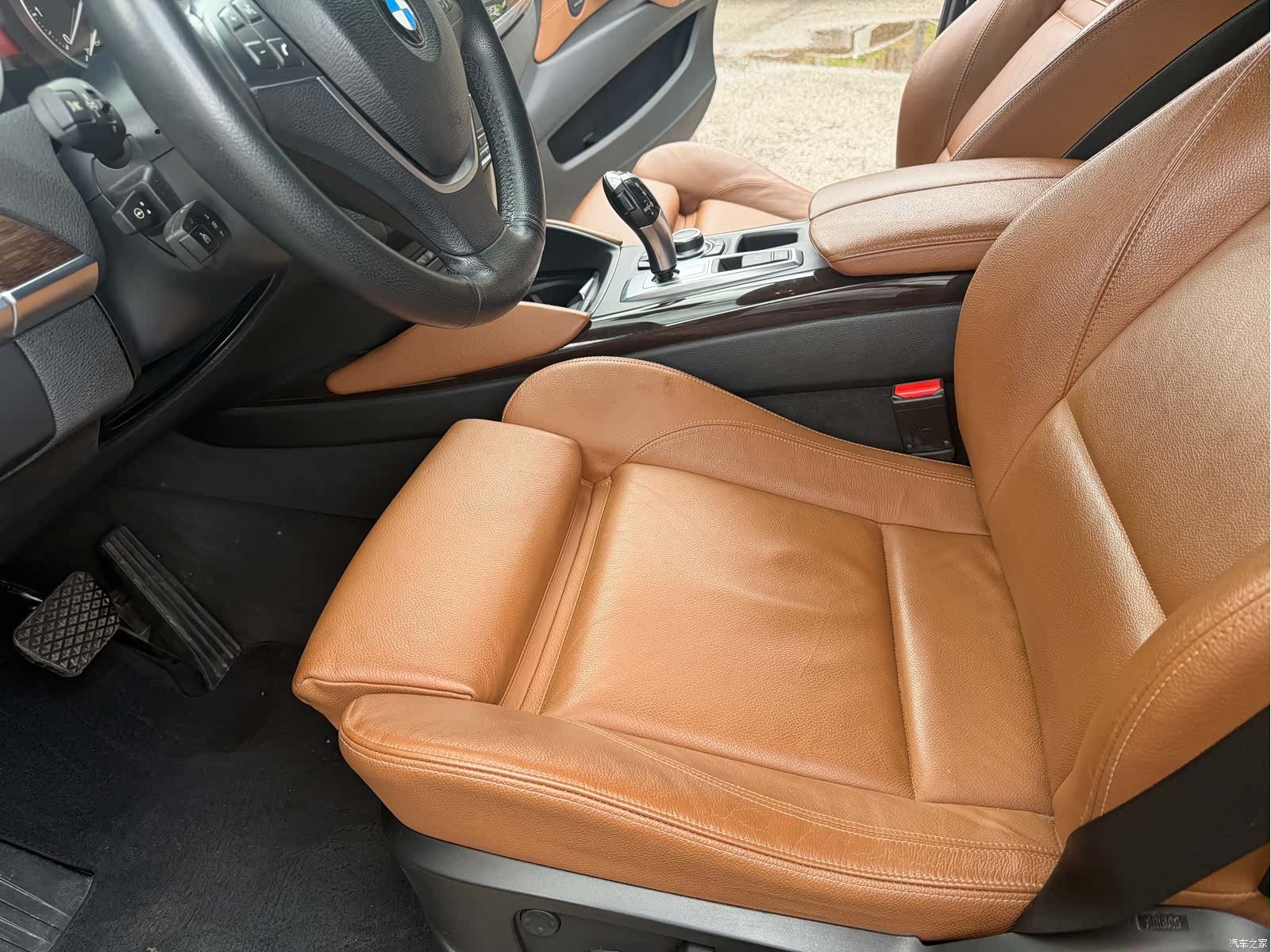 BMW X6, 2013 10
