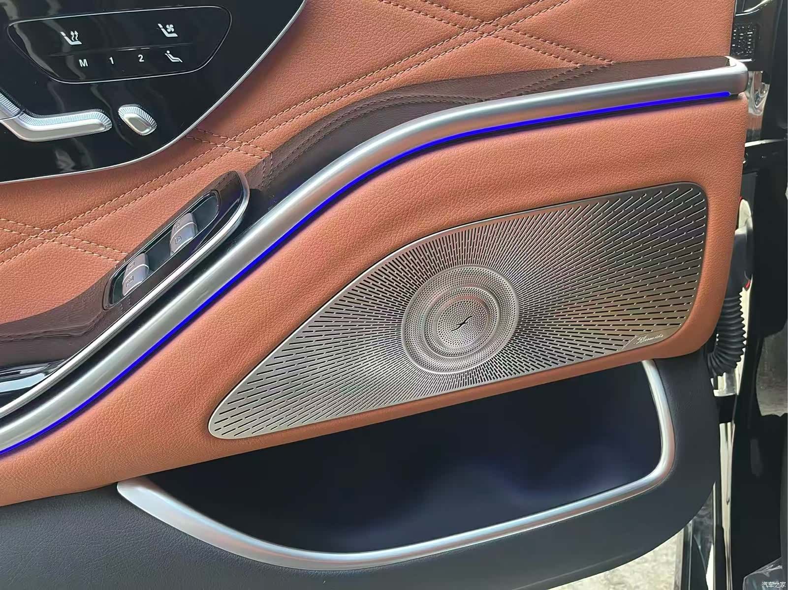 Maybach S-Class, 2023 12