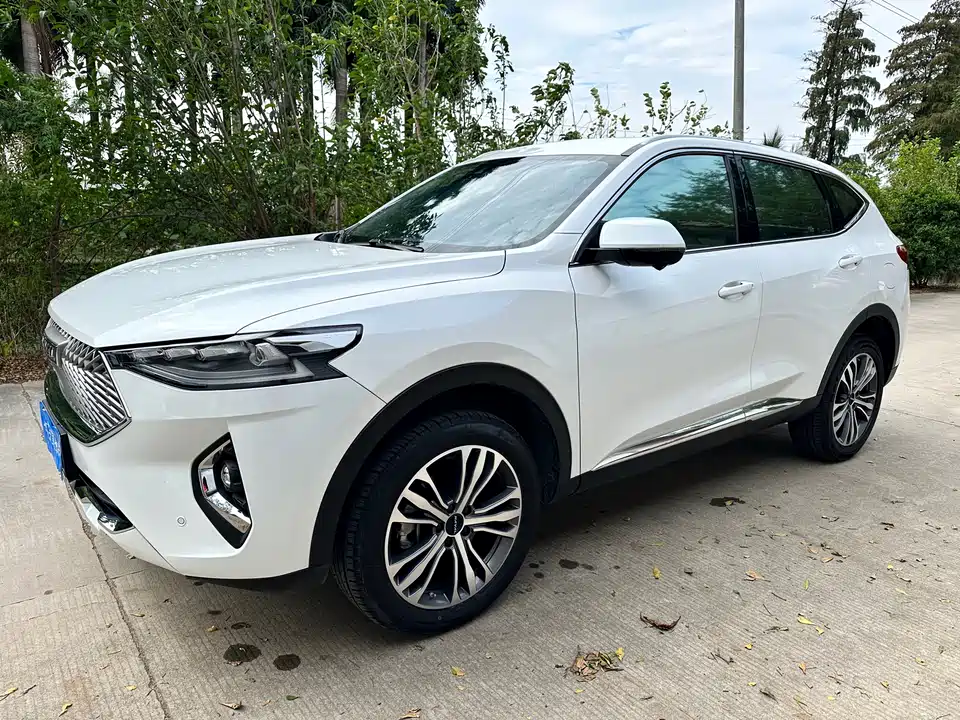 Haval F7