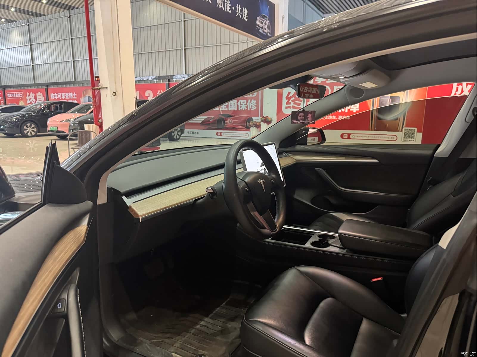 Tesla Model 3, 2021 7