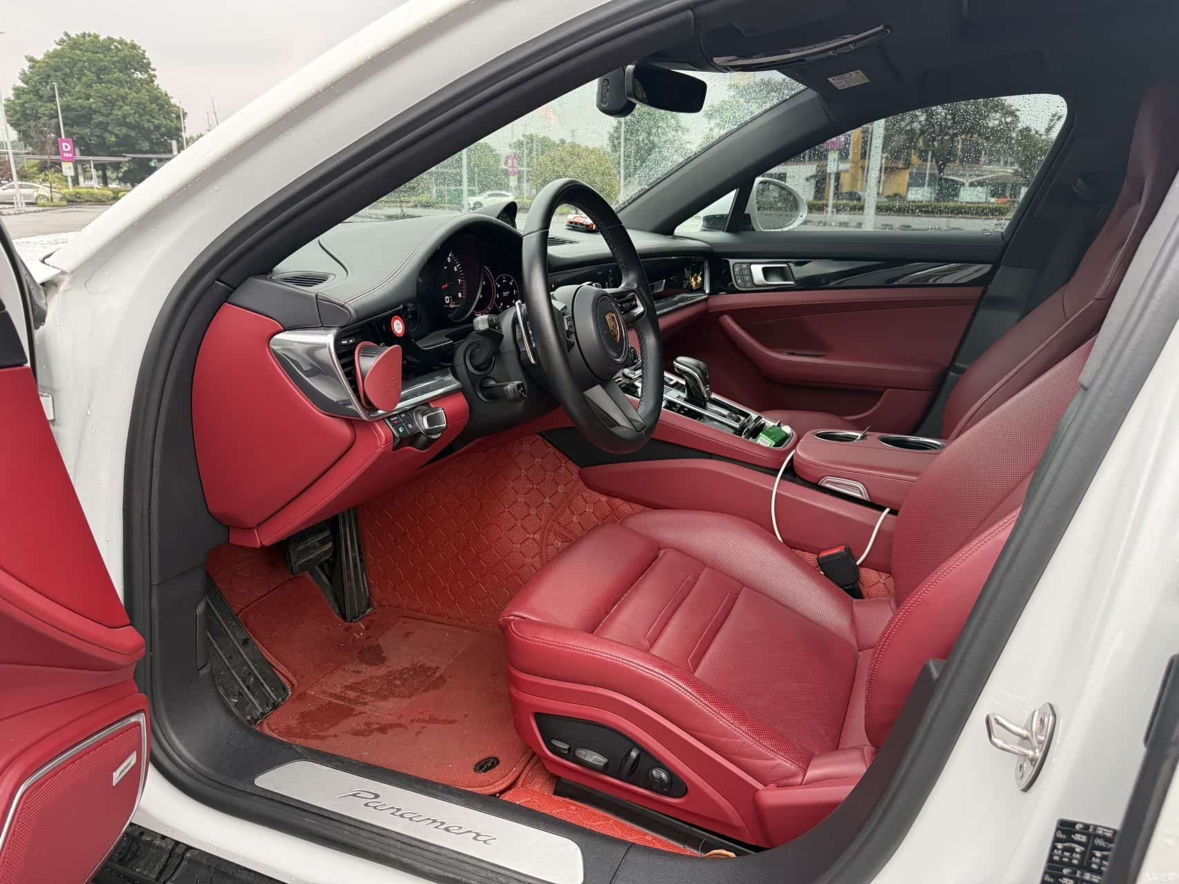 Porsche Panamera, 2022 9