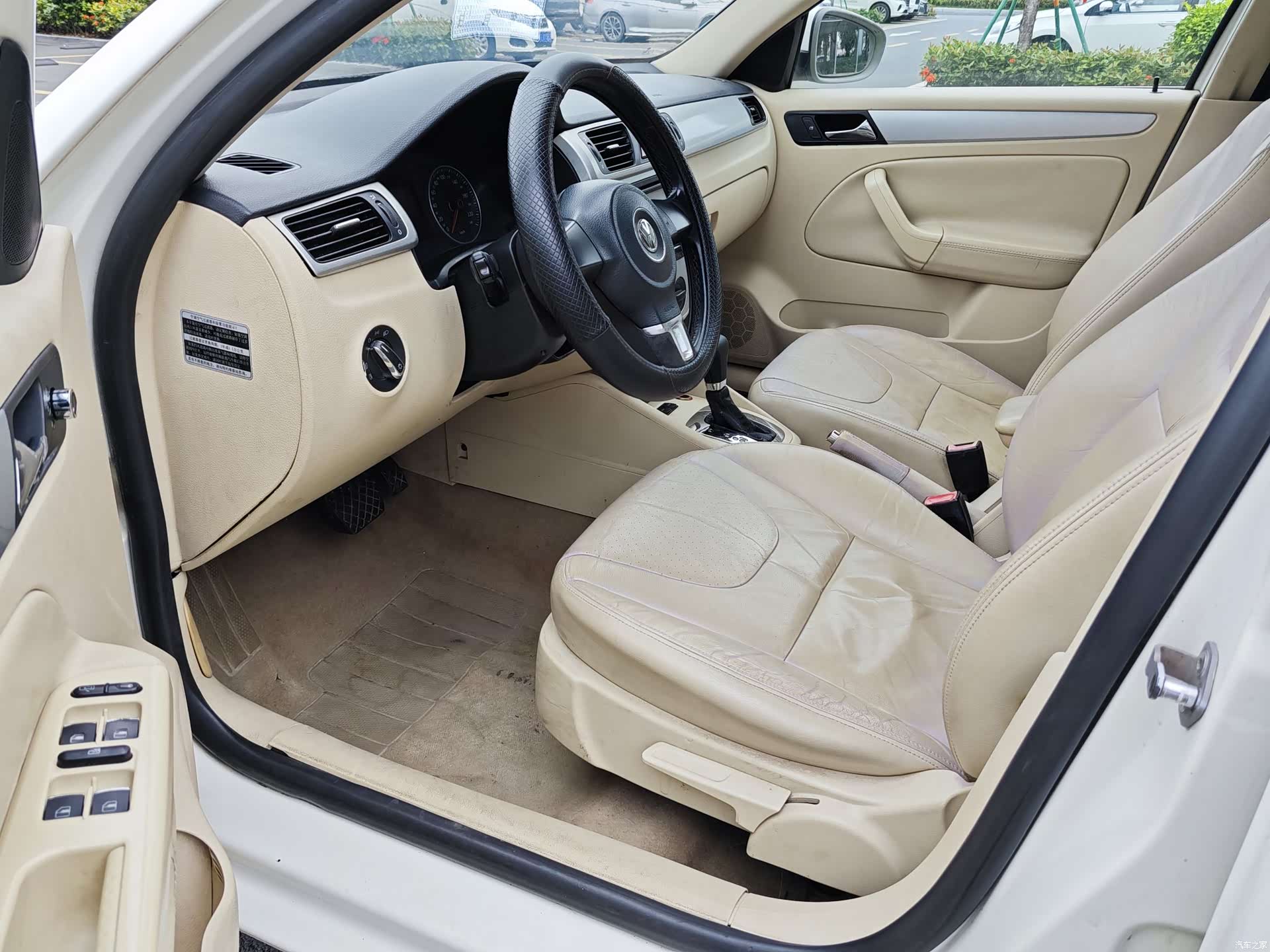 Volkswagen Bora, 2010 13
