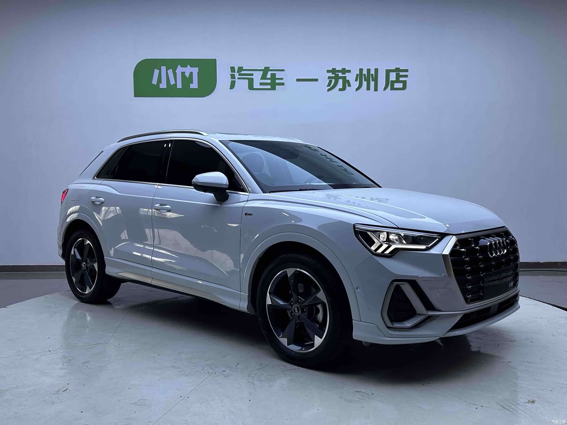 Audi Q3, 2023 3