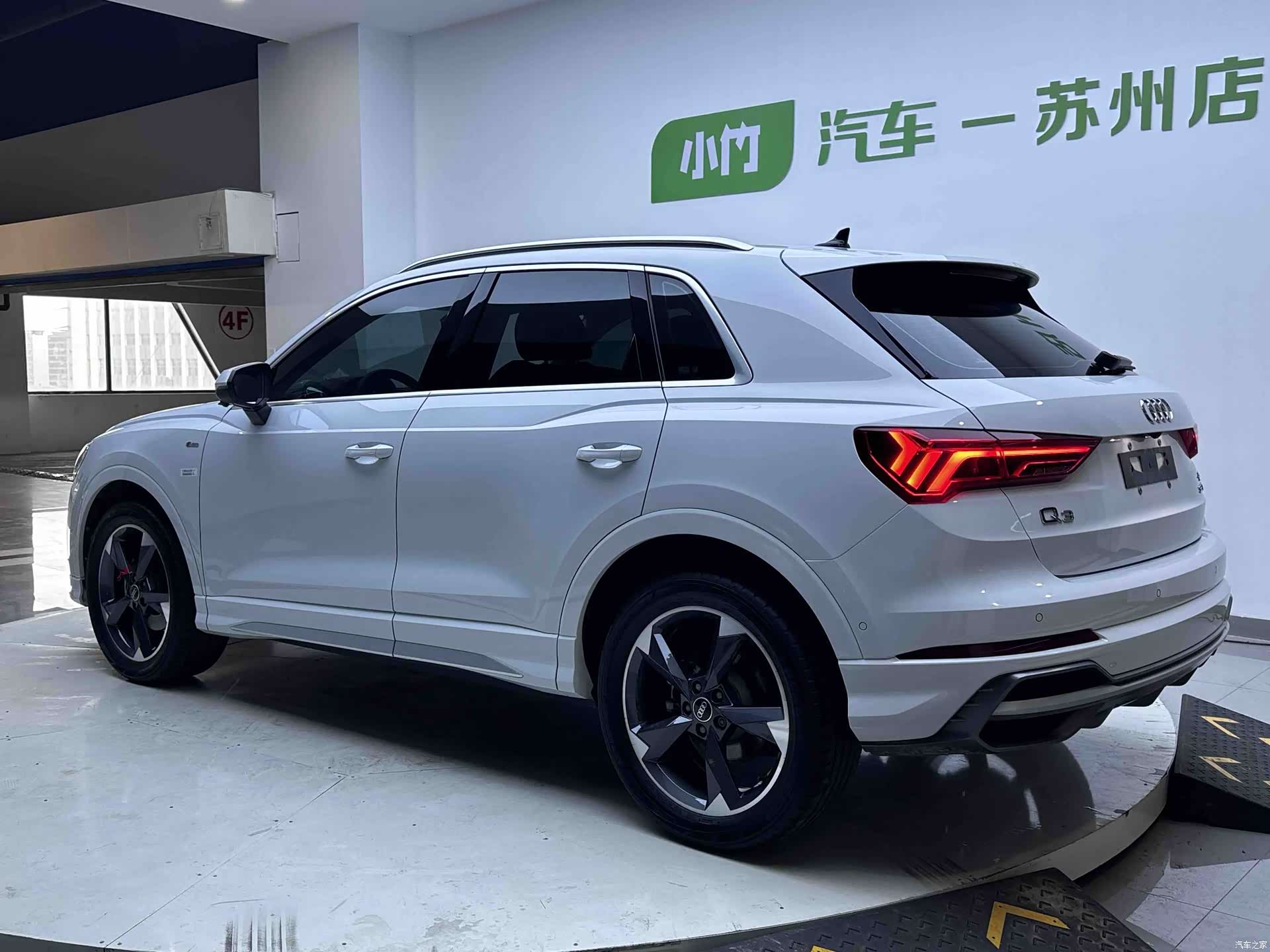 Audi Q3, 2023 все фото