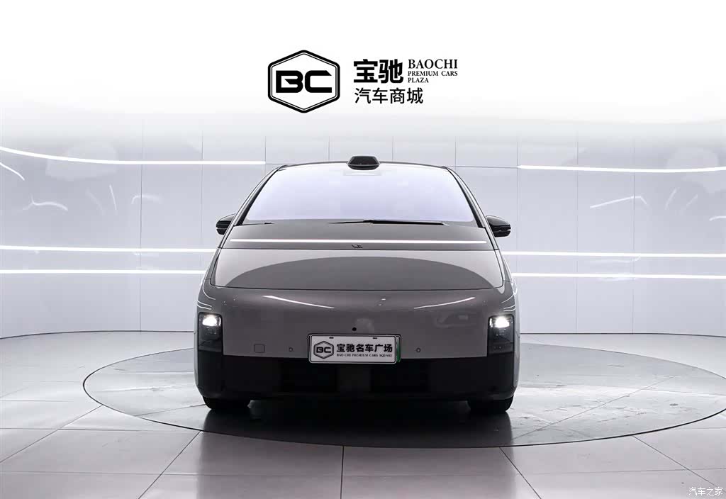 Li Auto MEGA, 2025 2