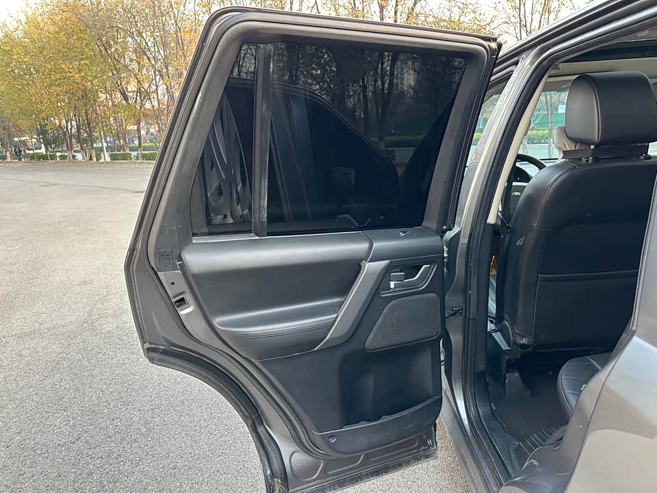 Land Rover Freelander 2