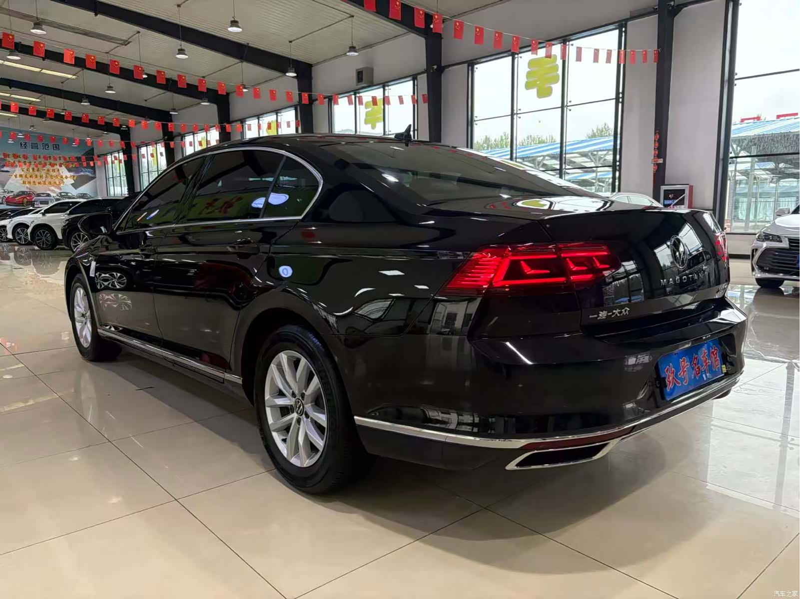 Volkswagen Magotan, 2021 12