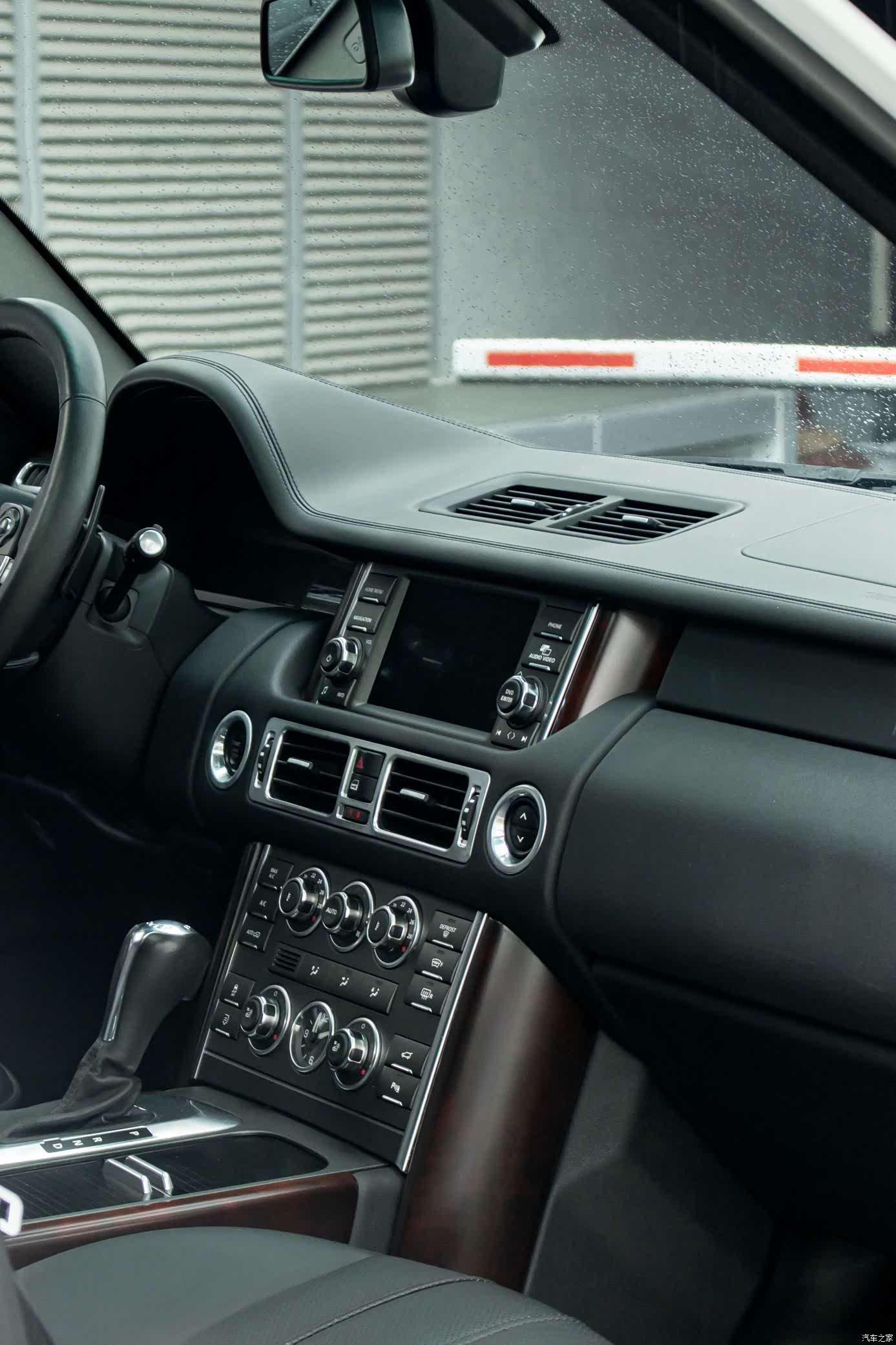Land Rover Range Rover, 2013 11