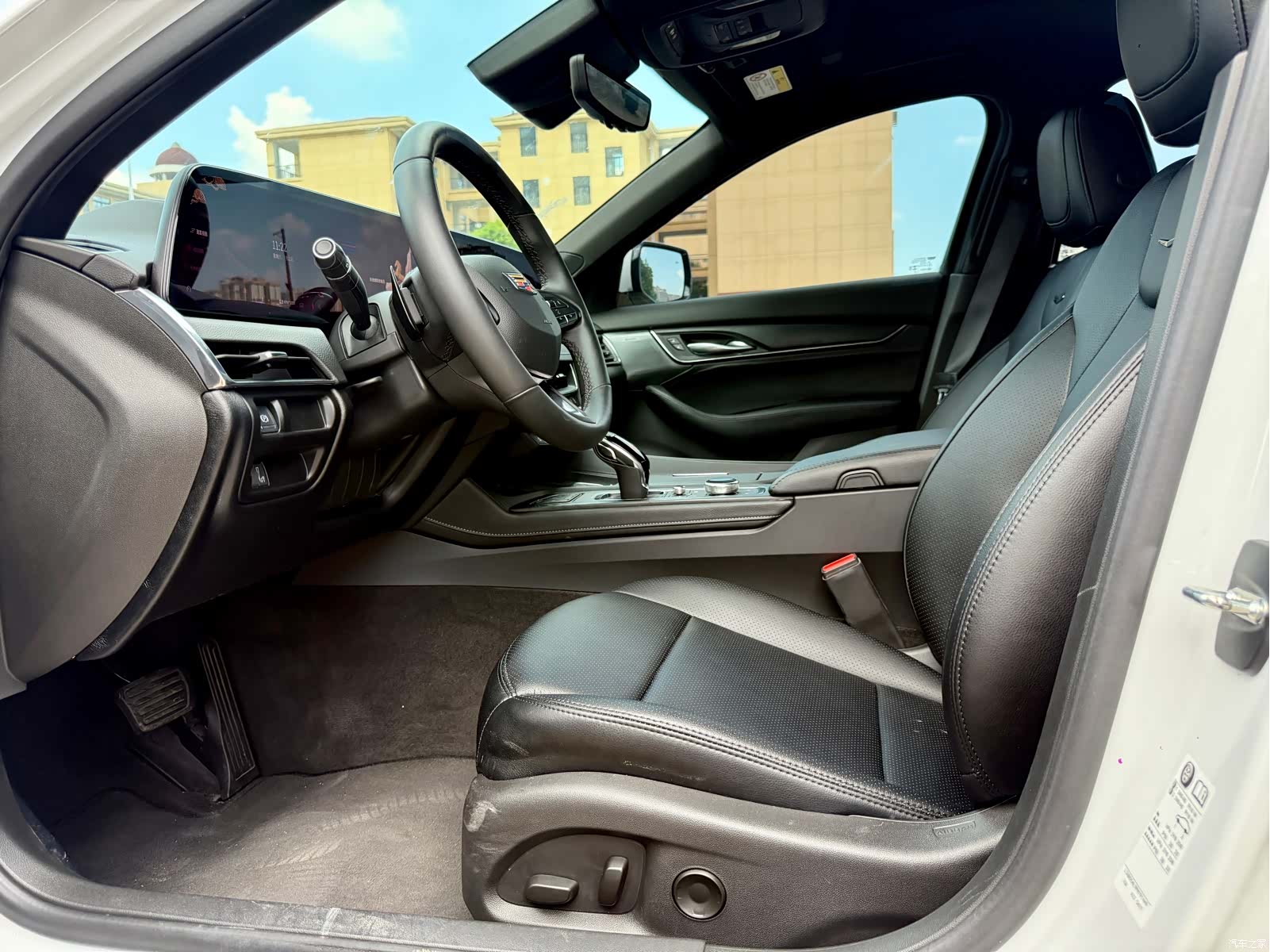 Cadillac CT5, 2025 4