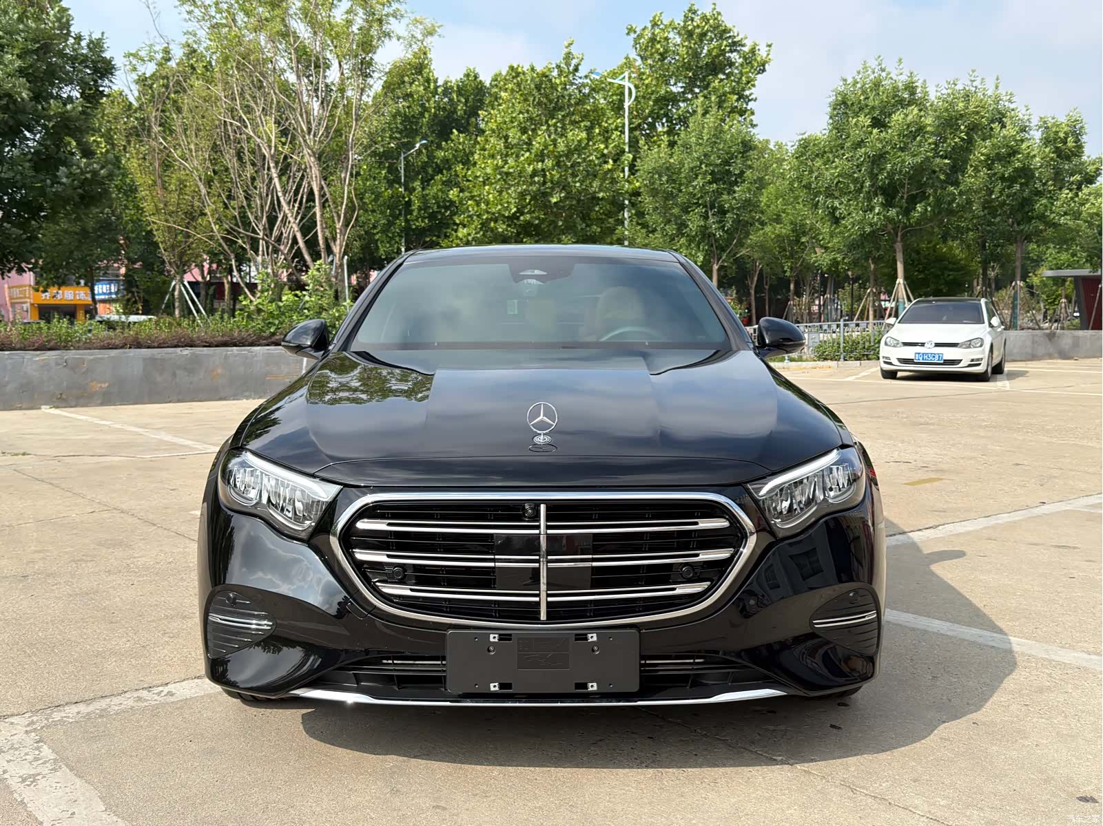 Mercedes-Benz E-Class, 2026 1