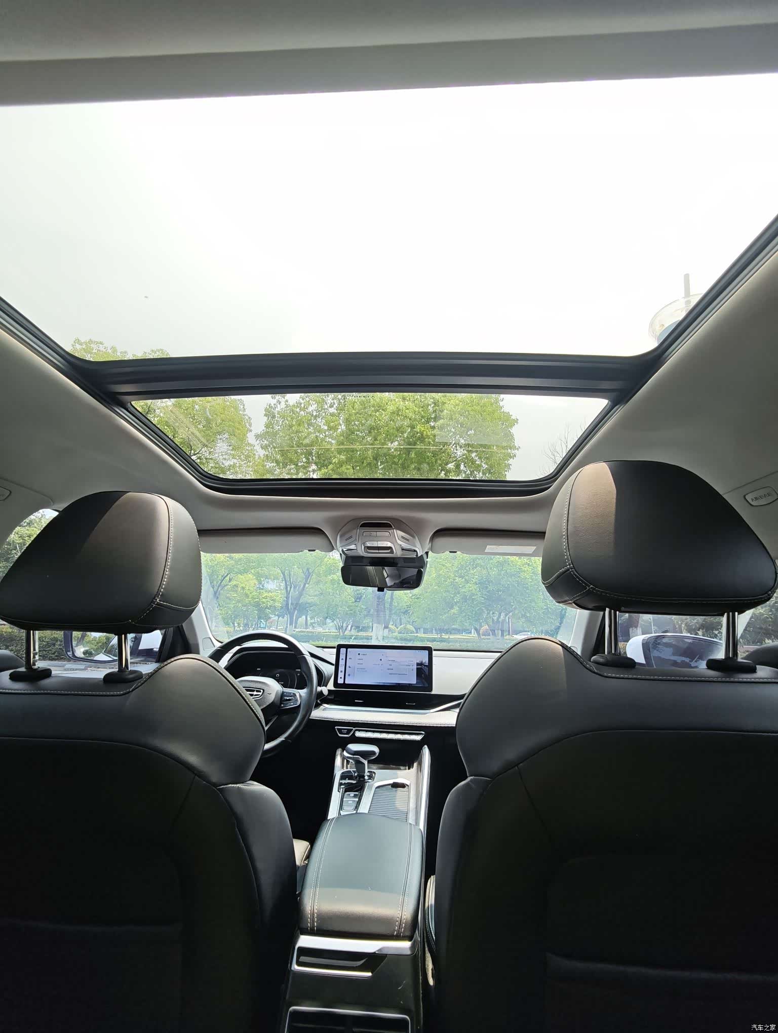 Geely Preface, 2022 11