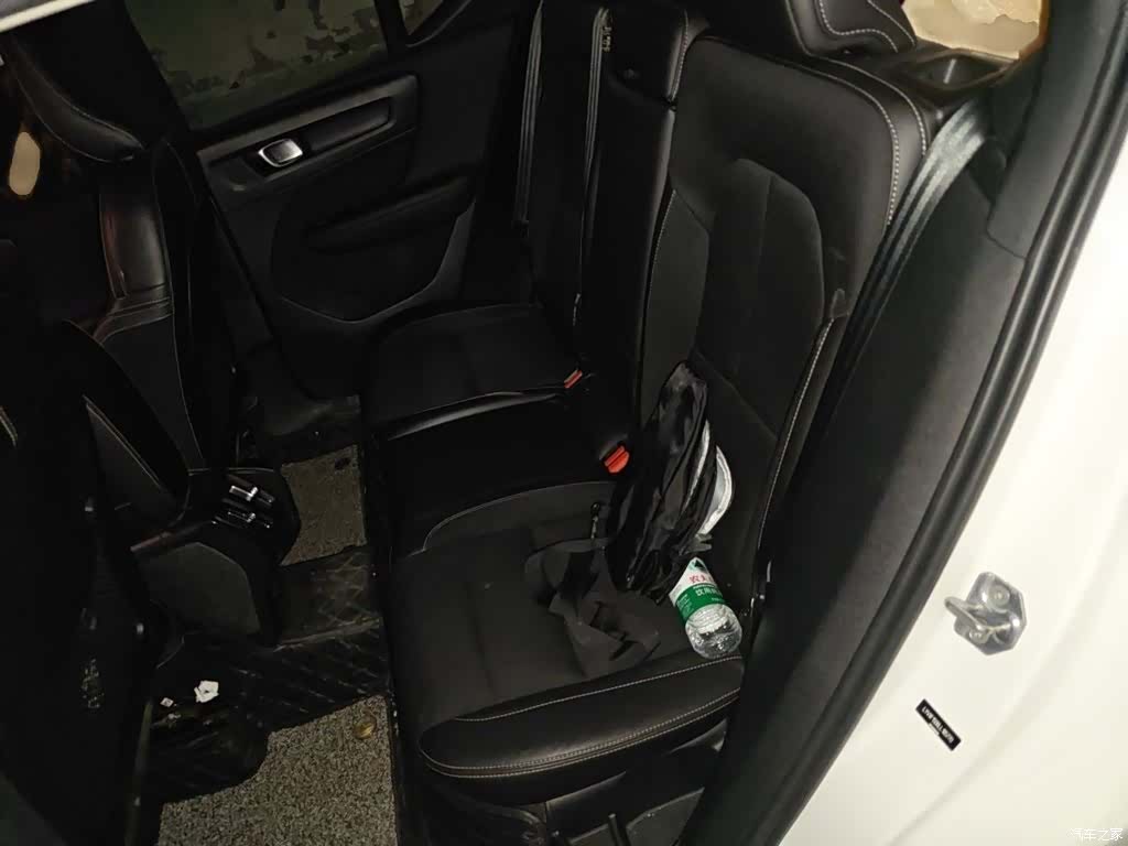 Volvo XC40, 2019 15