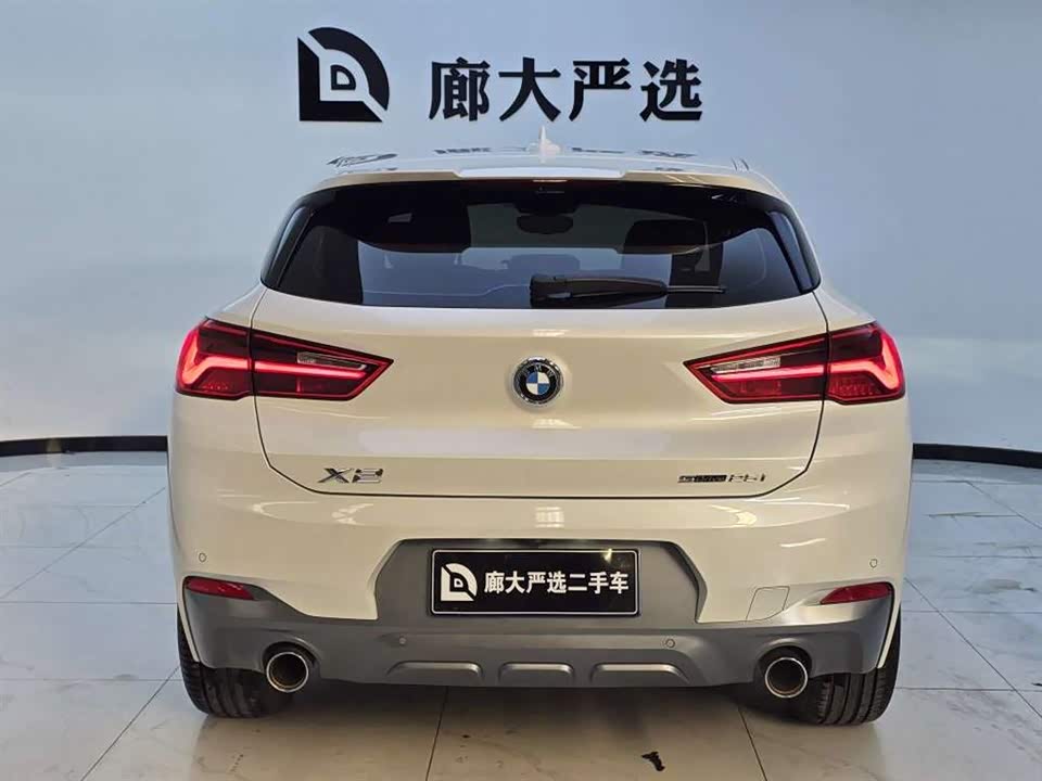 BMW X2