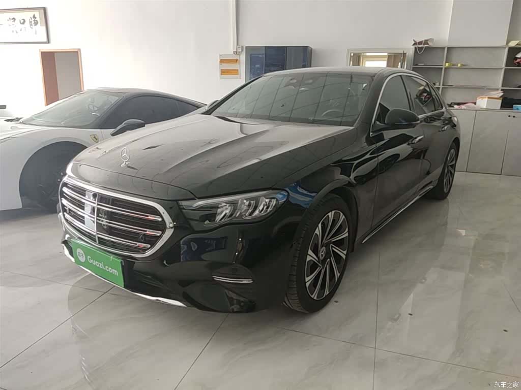 Mercedes-Benz E-Class, 2025 2
