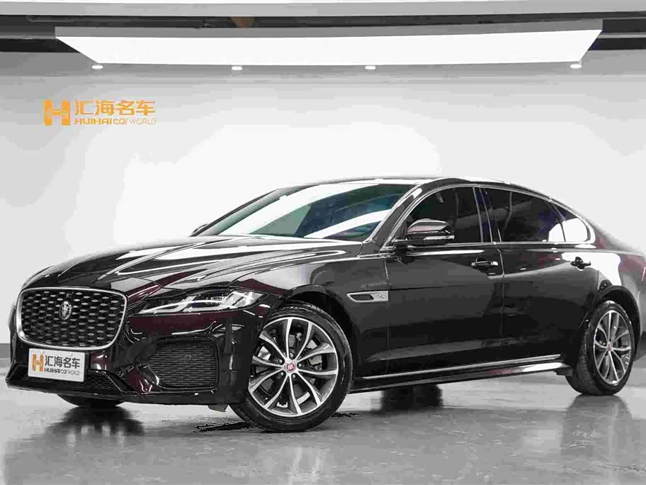 Jaguar XFL