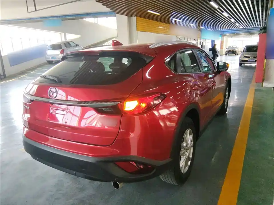 Mazda CX-4