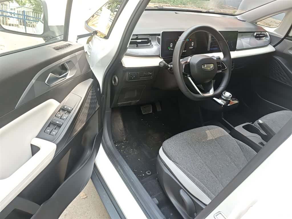 Geely E, 2024 16