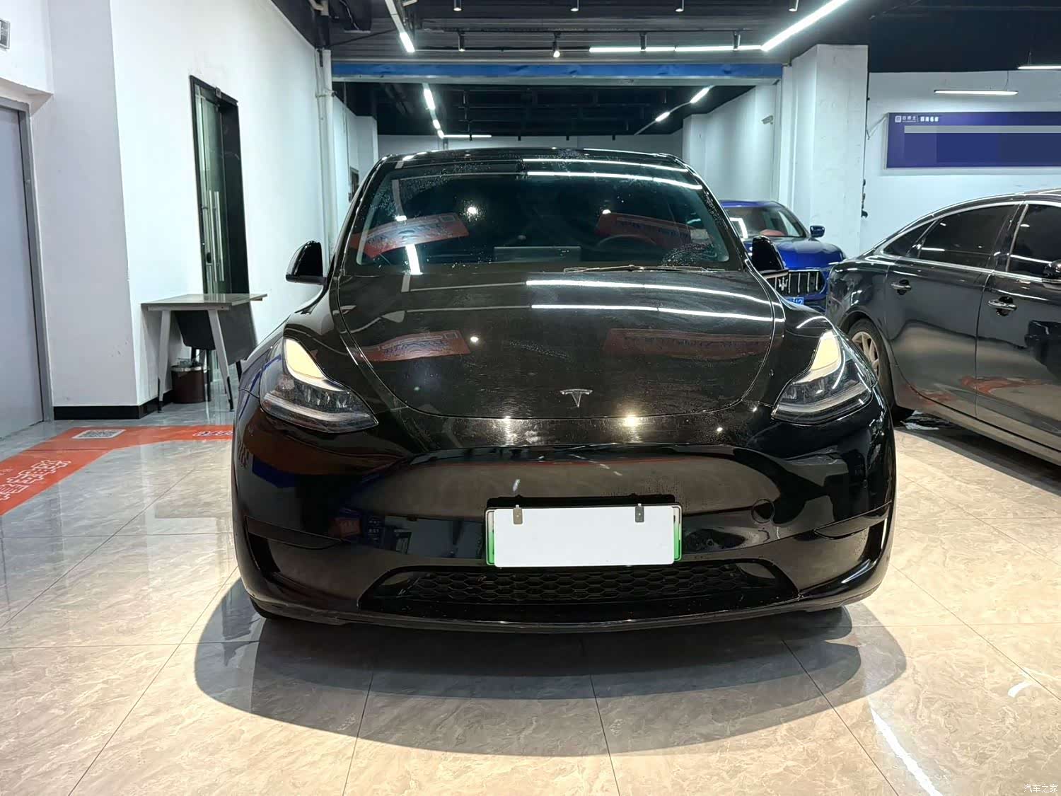 Tesla Model Y, 2022 2