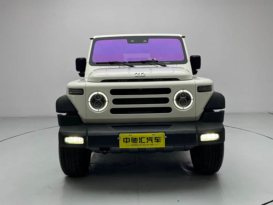 Niva T01