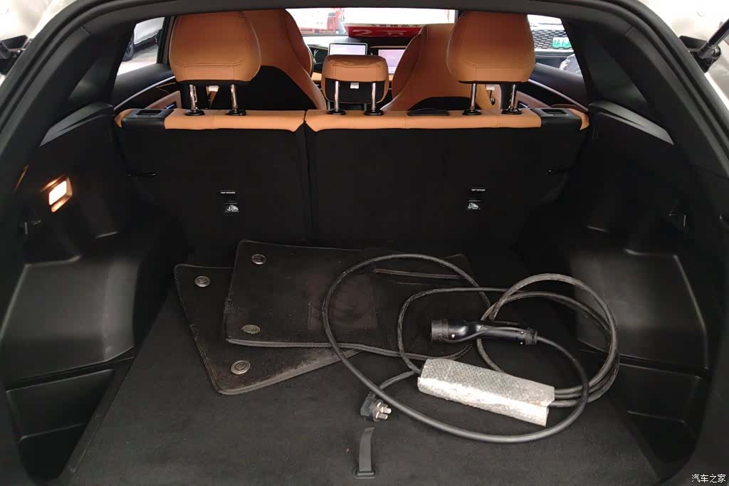 Geely Galaxy L7, 2025 4