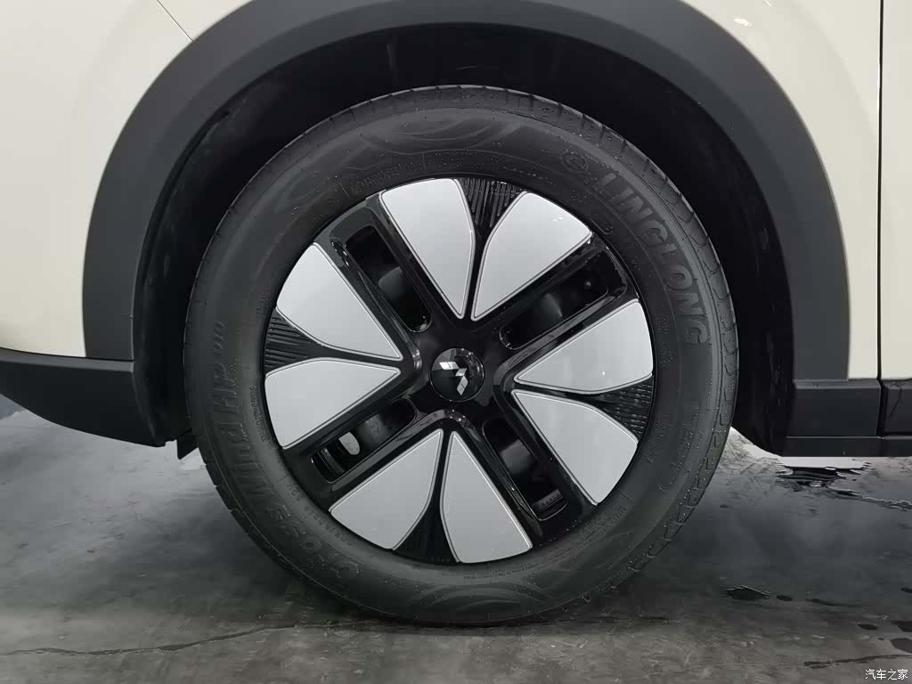 Wuling S, 2025 17