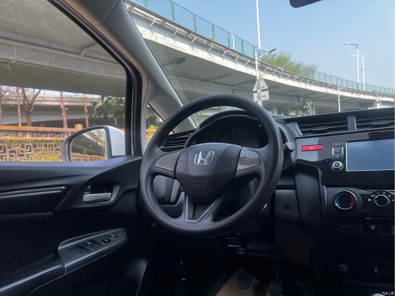 Honda Fit, 2017 32