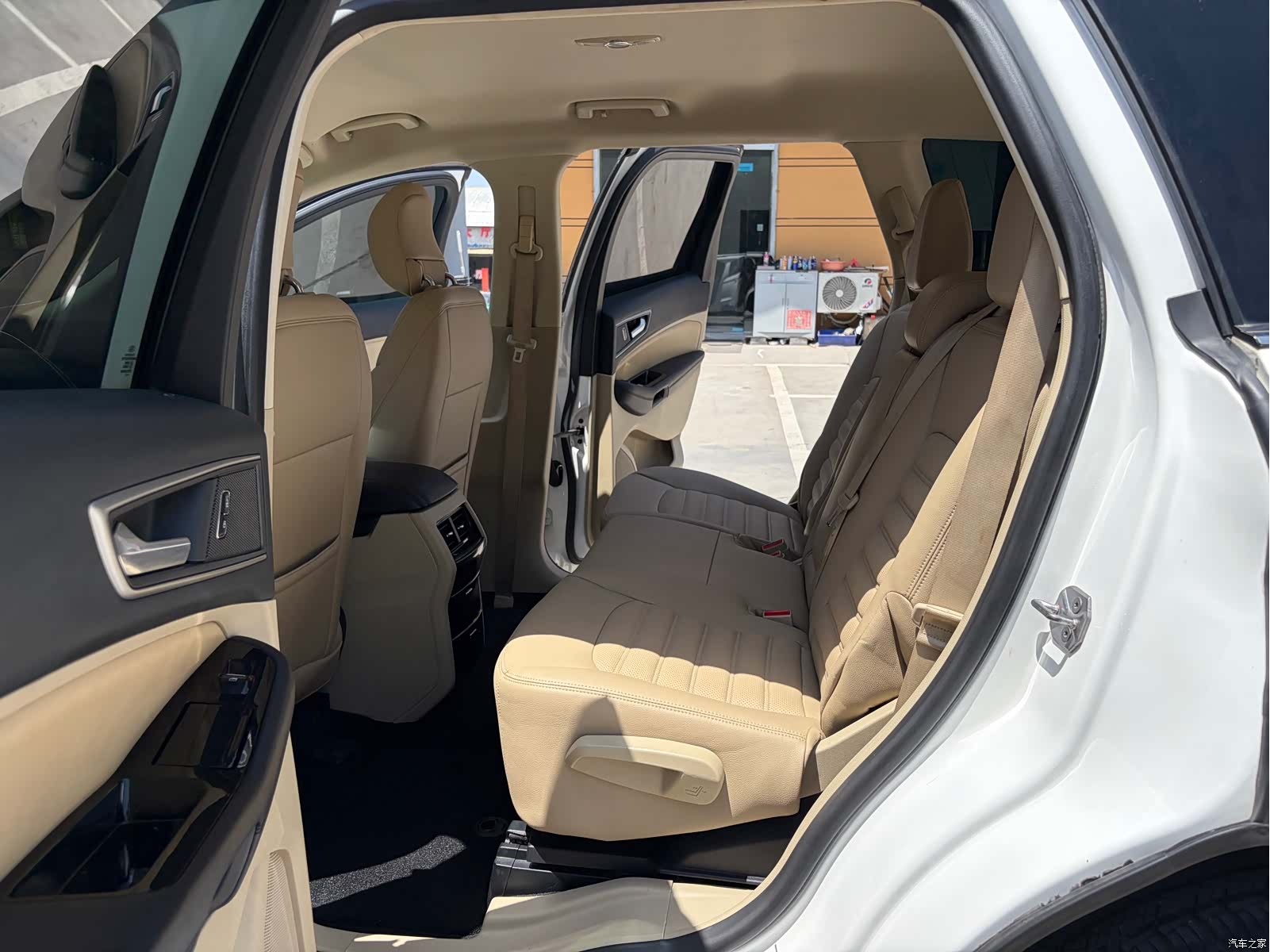 Ford Edge, 2016 12