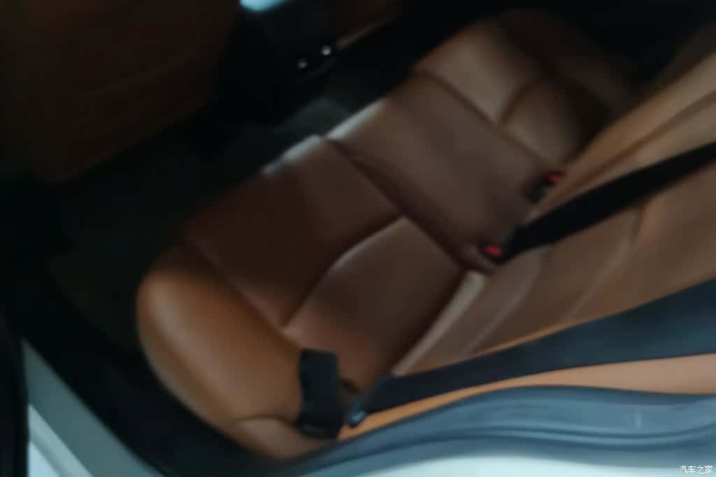 Mazda Mazda3, 2017 11