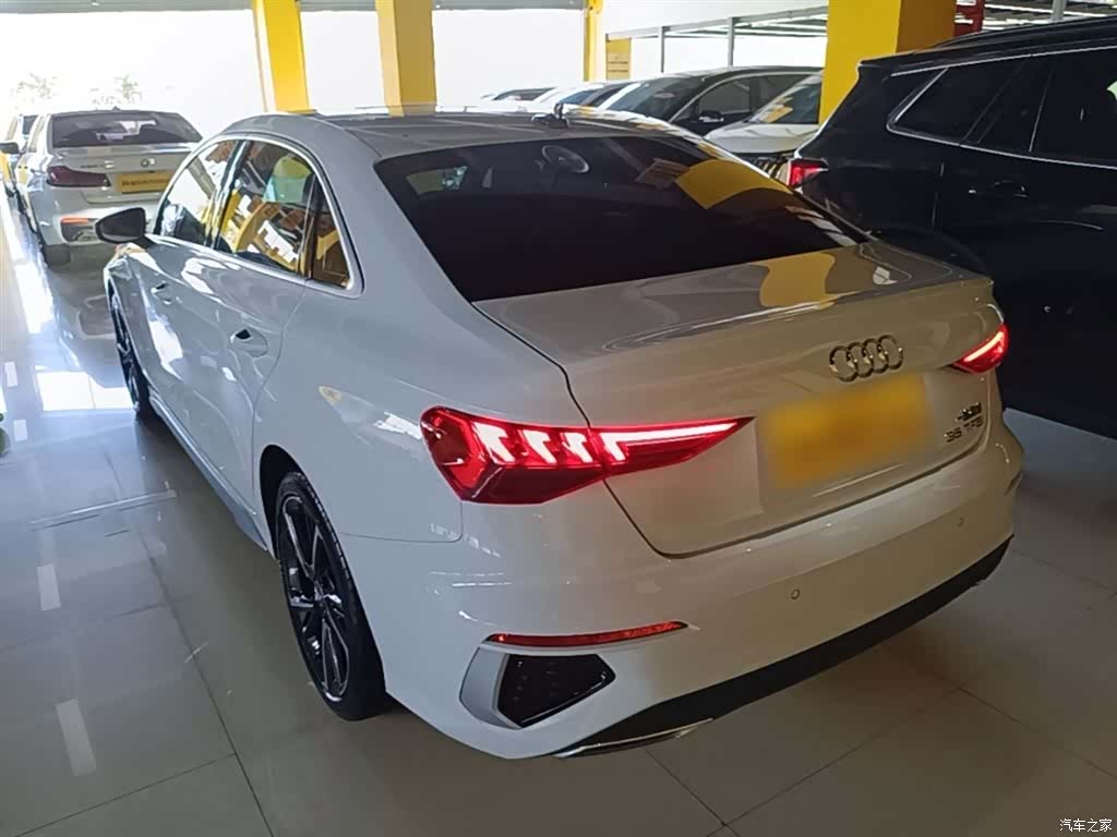 Audi A3, 2022 все фото
