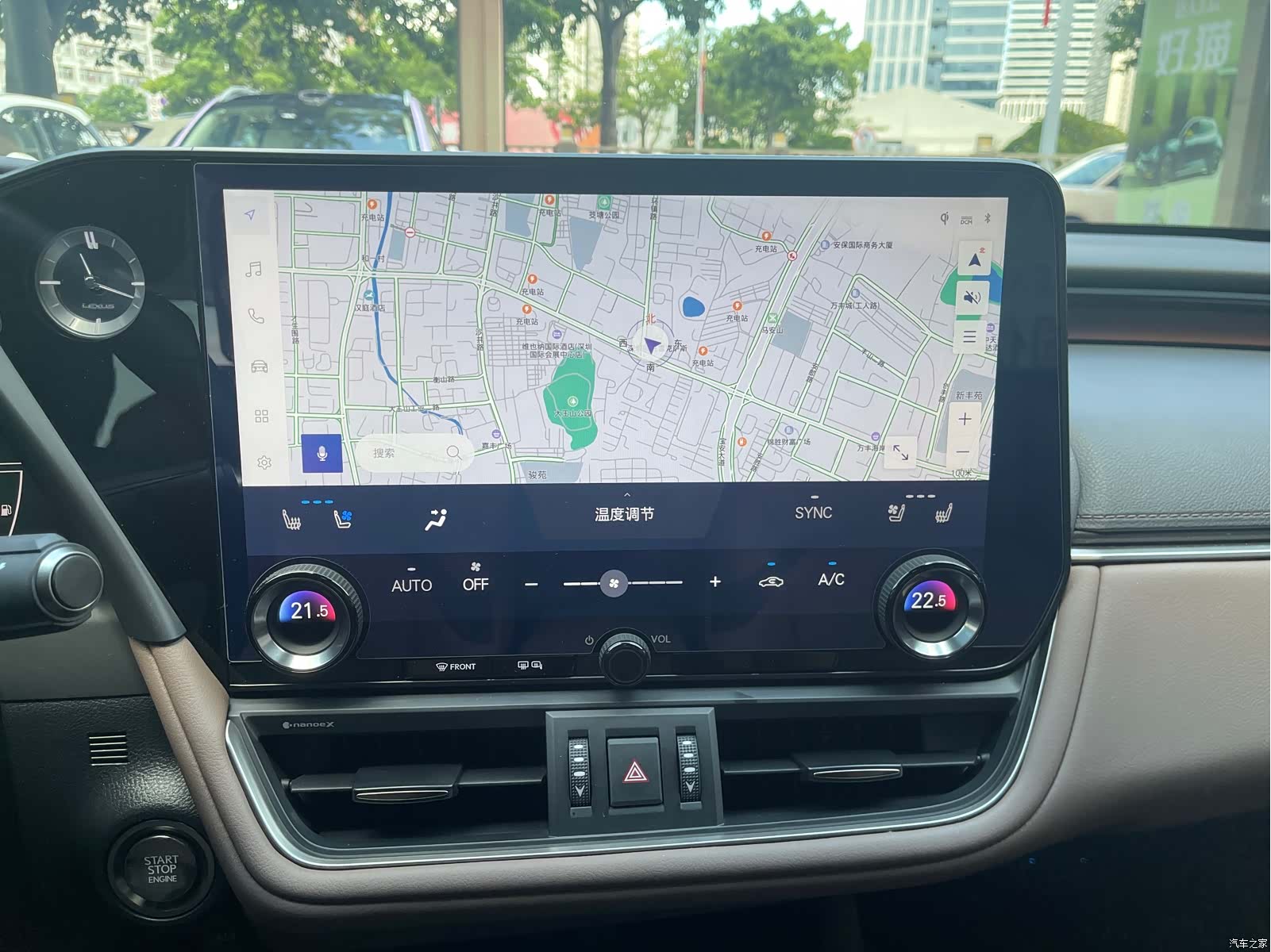 Lexus ES, 2025 8