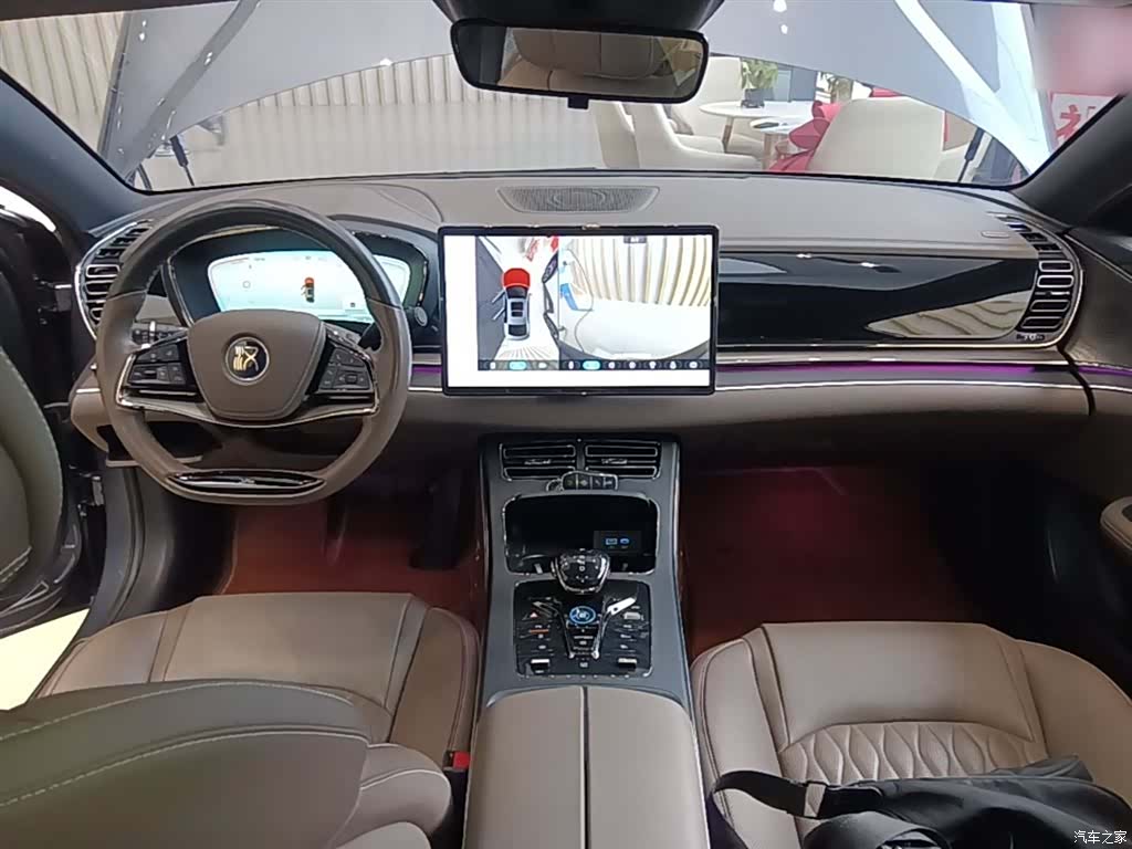 BYD Han, 2023 10