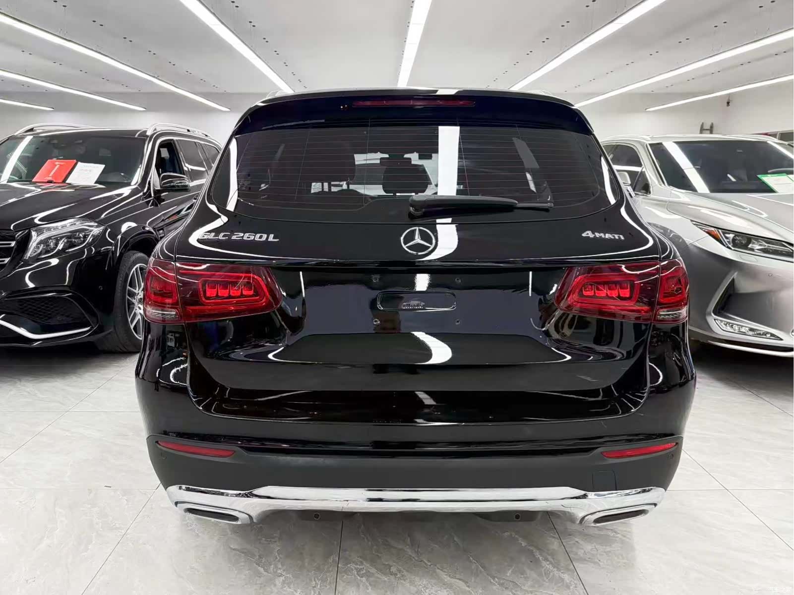 Mercedes-Benz GLC, 2022 все фото