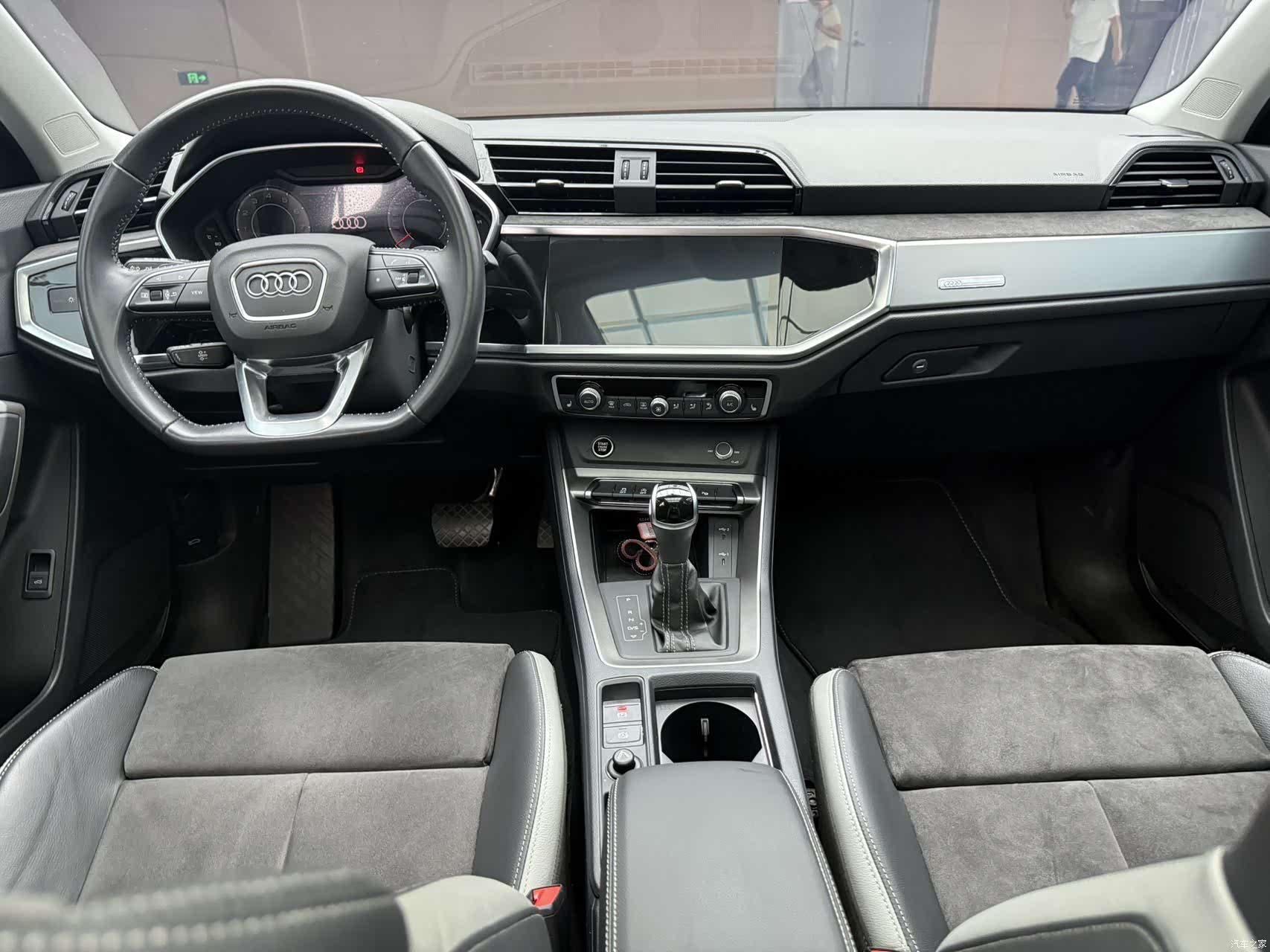Audi Q3, 2022 18