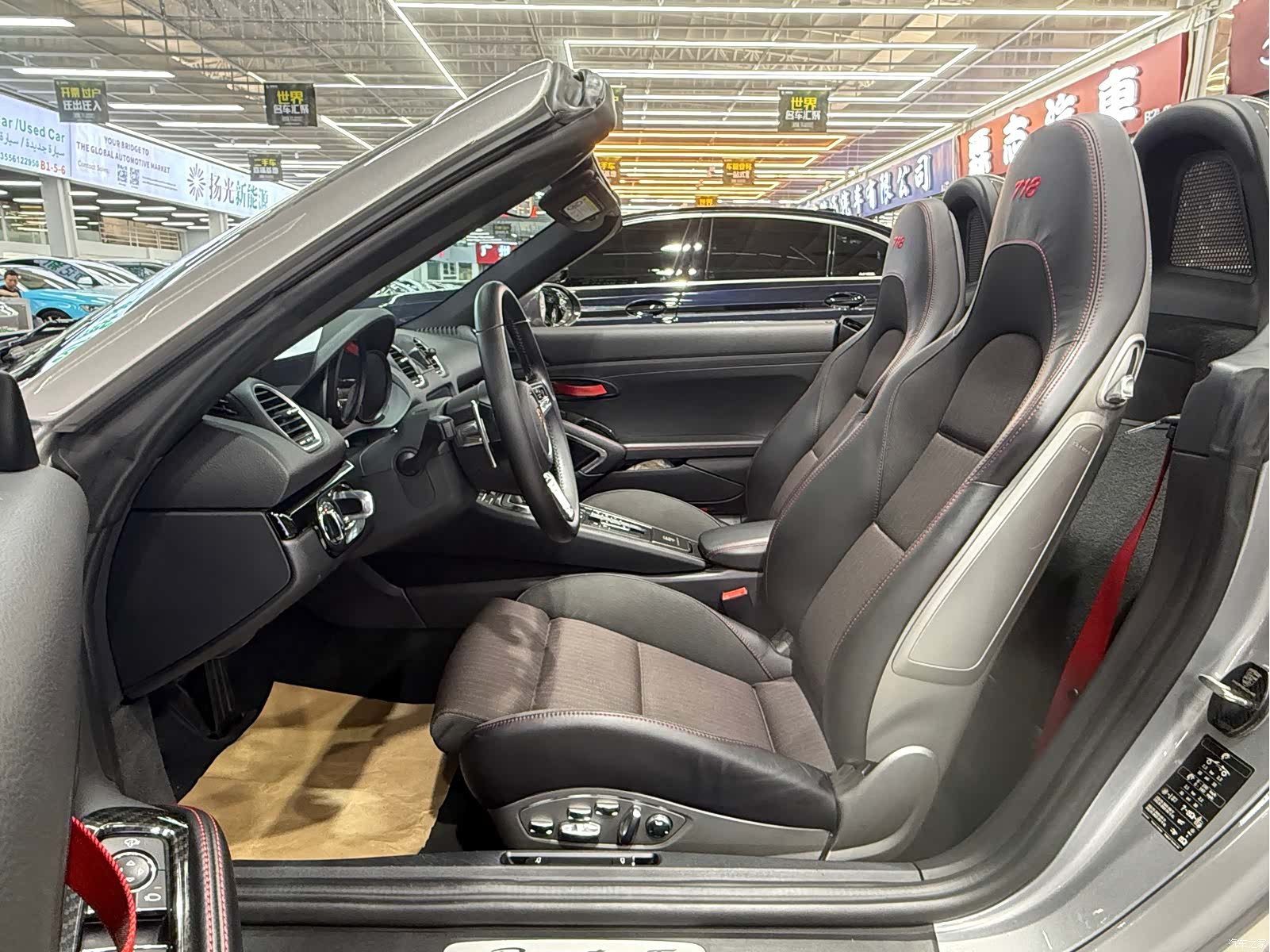 Porsche Boxster, 2021 17