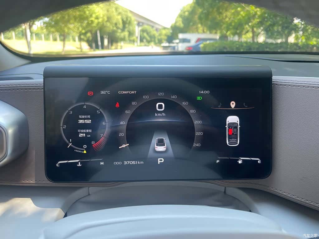 Geely Icon, 2022 19