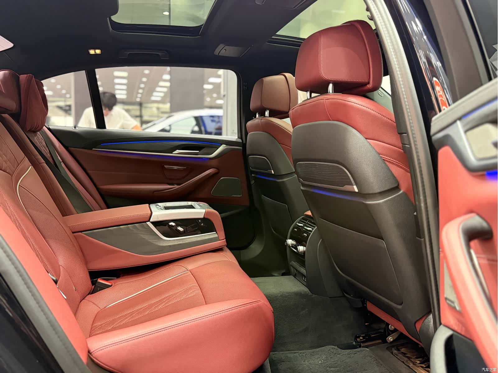 BMW 5 Series, 2021 16