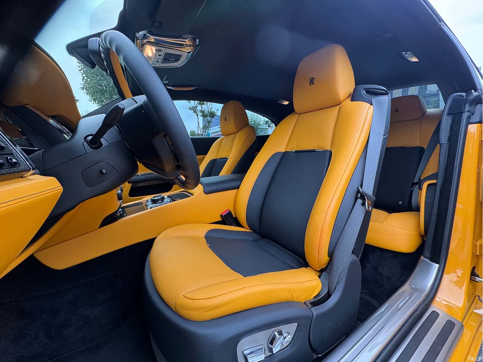Rolls-Royce Wraith, 2022 15